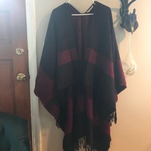 Soft Surroundings Open Front Shawl